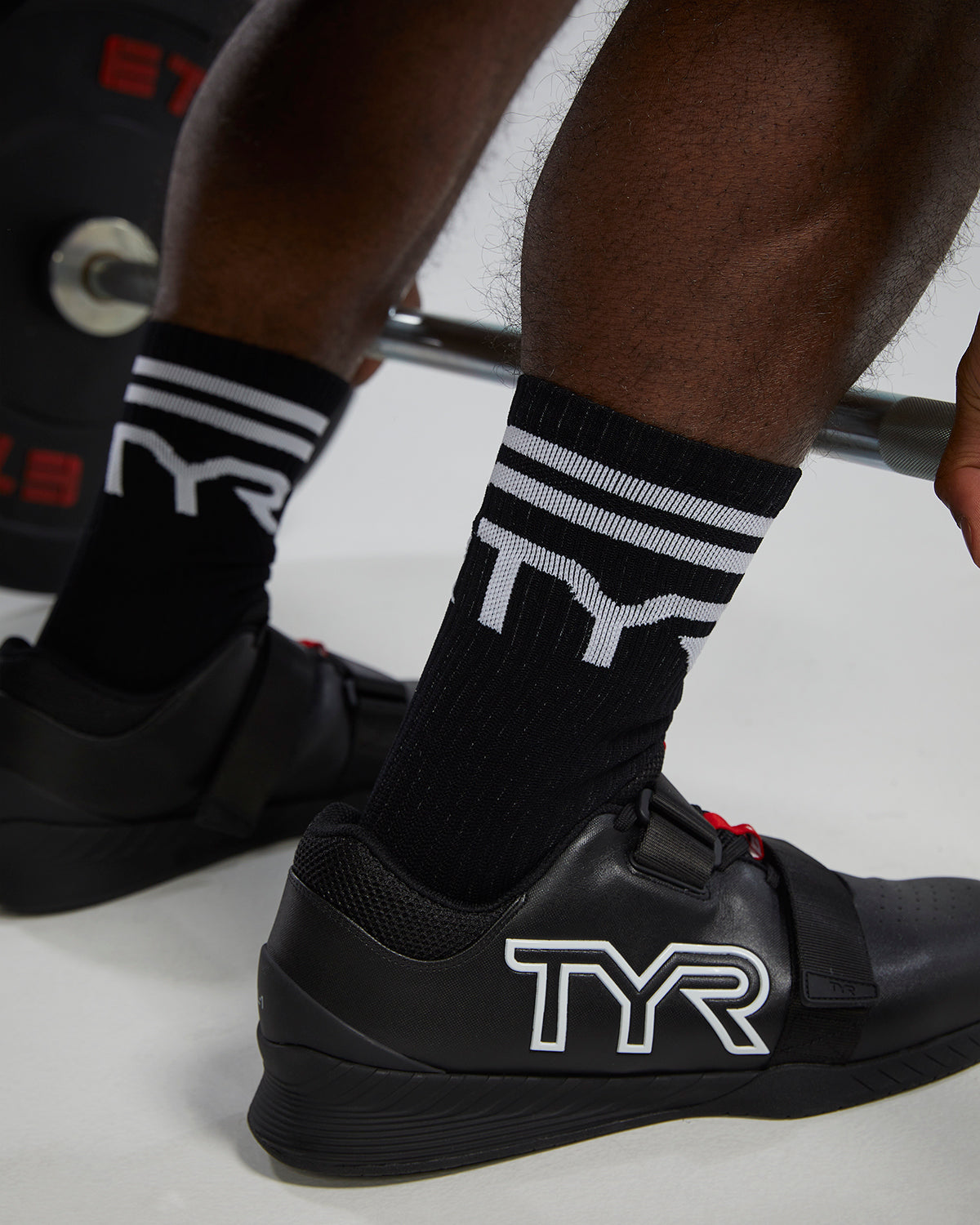 TYR Crew Socks (Black/White)